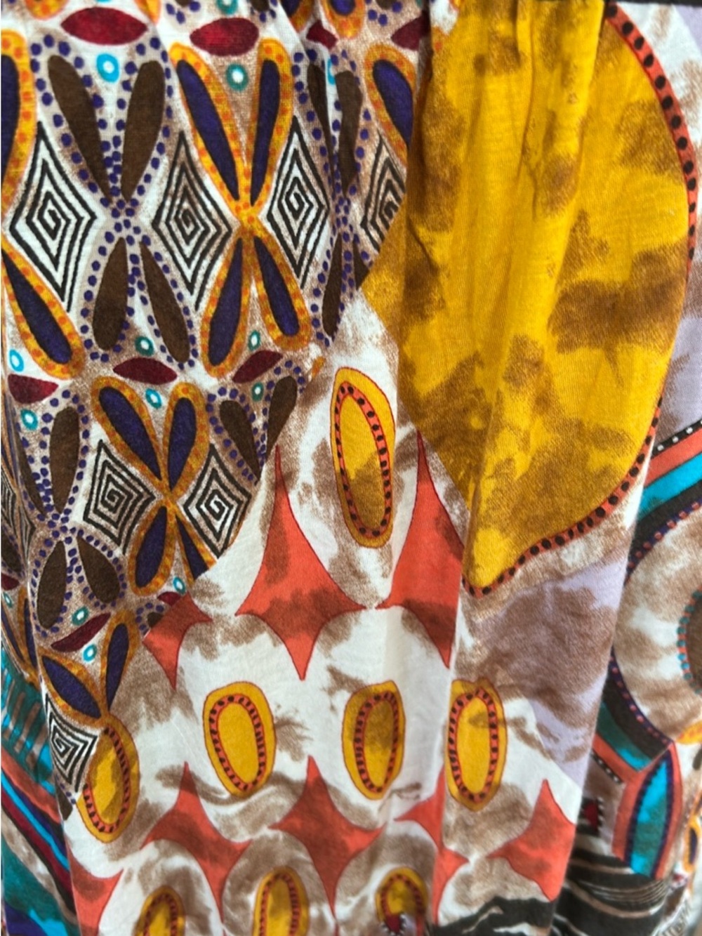 Multicolor Patterned Top - Picture 3 of 7